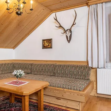 Kaiser Karl *** Apartment Großgmain